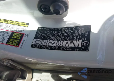 2015 Toyota Corolla Le z USA, uszkodzony, nr VIN 2T1BURHE0FC372499